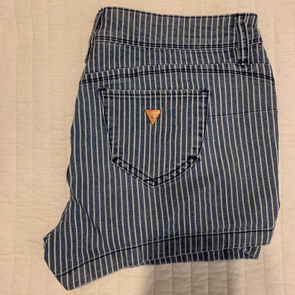 Shorts - Picture 1 of 5